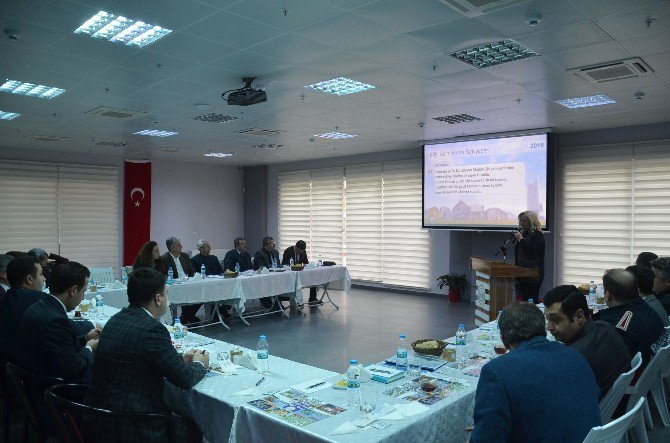 Başkan Bakıcı Birim Müdürlerinden Faaliyetleri Hakkında Bilgi Aldı