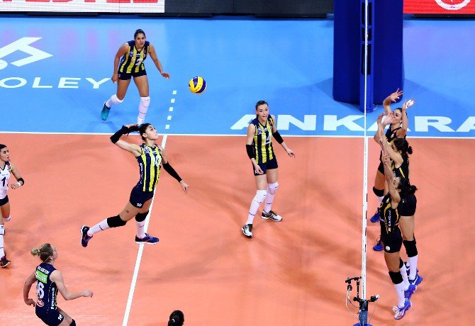 Kupa Voley Şampiyomu Fenerbahçe