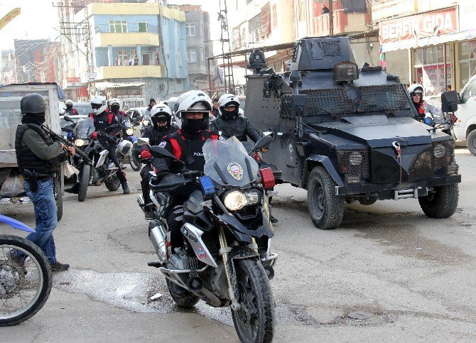 Polis, Pkk Yandaşlarına Göz Açtırmıyor