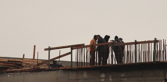 30 Metre Yüksekten Düşen İşçi Hayatını Kaybetti