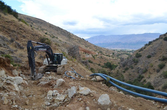 Kapıdere Mahallesinin İçme Suyu Alt Yapısı Yenilendi