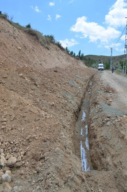 Kapıdere Mahallesinin İçme Suyu Alt Yapısı Yenilendi