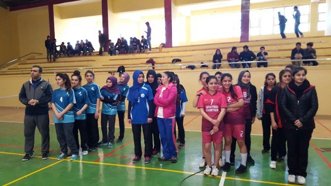 Şanlıurfa’da Badminton Müsabakaları Sona Erdi