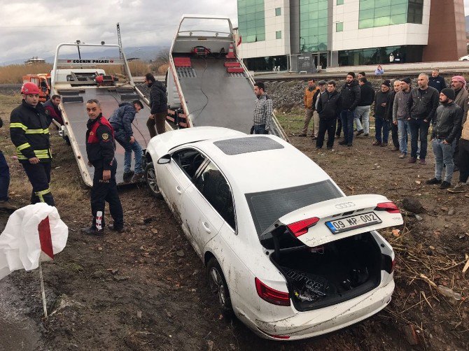 Bayan Doktor Lüks Otomobiliyle Kanala Uçtu