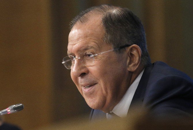 Lavrov: “Abd İstihbaratı Rus Diplomatı Kendi Tarafına Çekmeye Çalıştı”