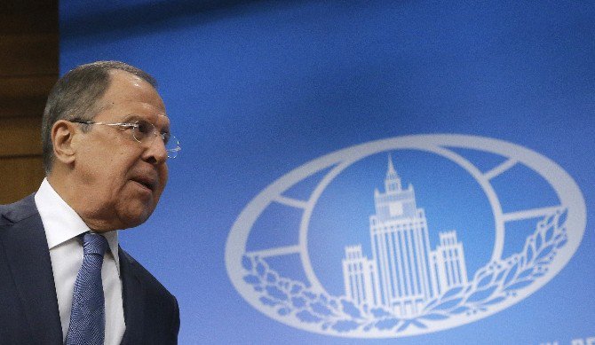 Lavrov: “Abd İstihbaratı Rus Diplomatı Kendi Tarafına Çekmeye Çalıştı”