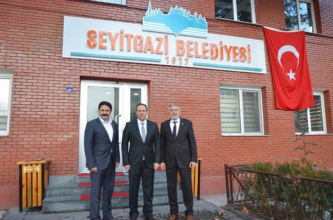 Geyve Belediye Başkanı Kaya’dan Başkan Kalın’a Ziyaret