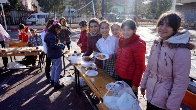 Yüreklerini Halep İçin Birleştirdiler