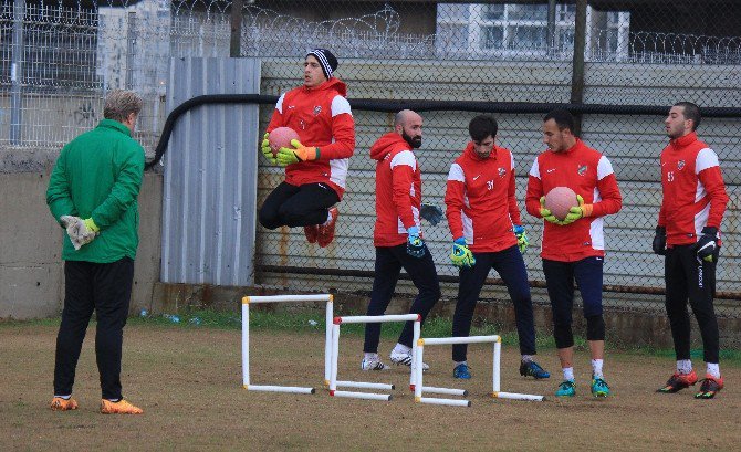 Karşıyaka’da Tuzlaspor Hazırlıkları