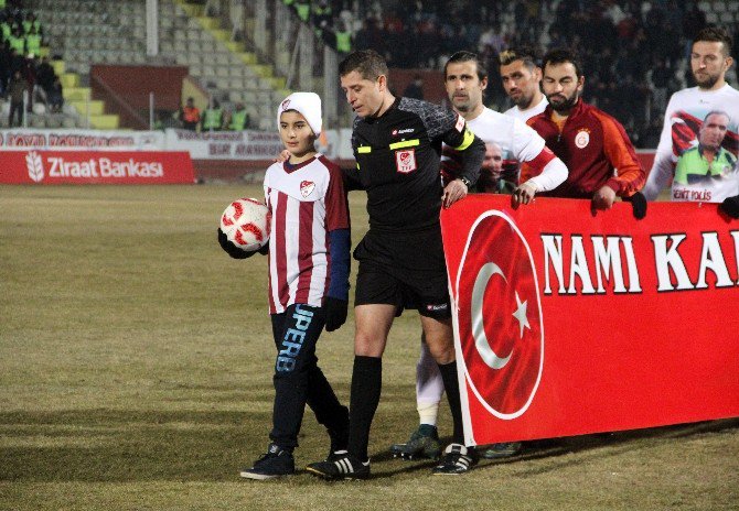 Kahraman Şehidin Oğlu Elazığspor-galatasaray Maçında