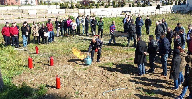 Büyükşehir Belediyesi’den Yangın Ve Kurtarma Eğitimi