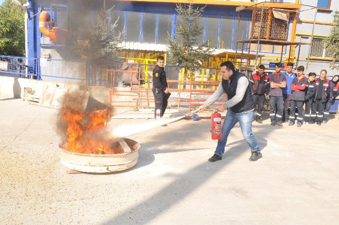 Bozüyük Belediyesi İtfaiye Müdürlüğü 2016 Yılında 295 Olaya Müdahale Etti, 27 Tatbikat Gerçekleştirdi