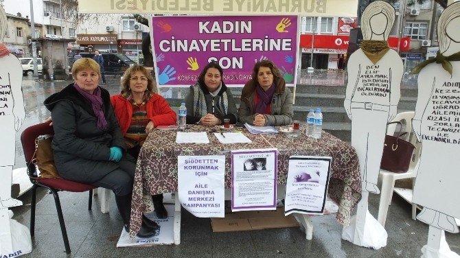 Burhaniye’de Kadınlar 600 İmza Topladı