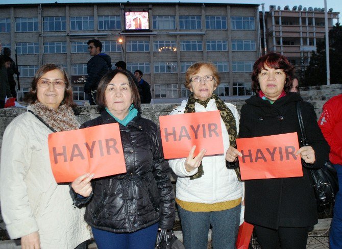 Burdur’da Chp’den Anayasa Protestosu
