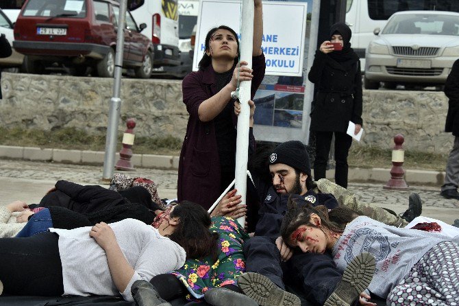 15 Temmuz’u Sokak Tiyatrosuyla Anlattılar