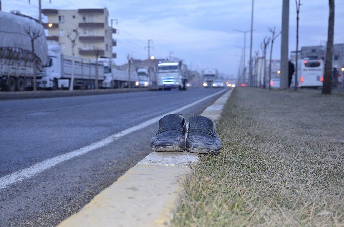 Otomobilin Çarptığı Yaşlı Adam Ağır Yaralandı