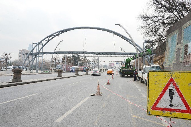 Büyükşehir’den, Yeni Yaya Üst Geçitleri