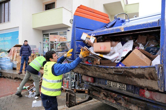 Başiskele’de Geri Dönüşüm Ve Atık Toplama Çalışmaları Sürüyor