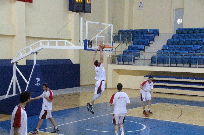 Tb2l Temsilcisi Bilecik Belediyesi Basketbol Kulübü, Çankırı Demir Maçının Hazırlıklarını Sürdürüyor