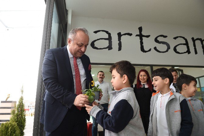 Kastamonu Belediyesi, Artsam Koleji’nde Hayvan Hakları Semineri Düzenledi