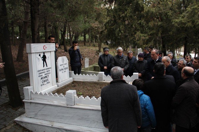 İlker Başbuğ, Bigalı Mehmet Çavuş’un Mezarını Ziyaret Etti