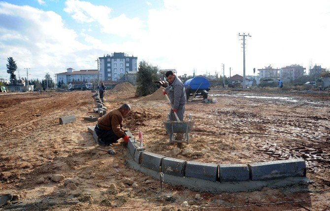 Kepez’de 2017’nin İlk Parkı Habibler Mahallesi’ne