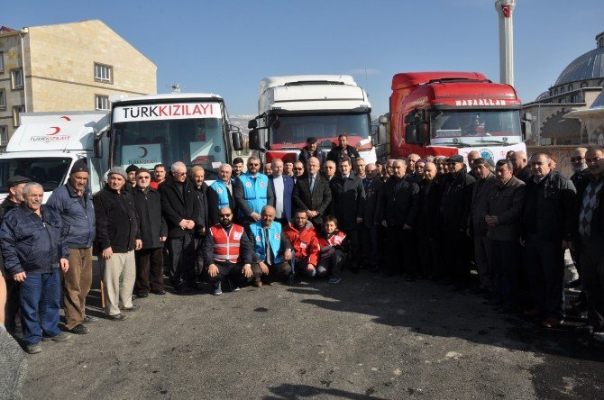 Ürgüp’ten Halep’e Giden Yardım Tır’ları Dualarla Uğurlandı