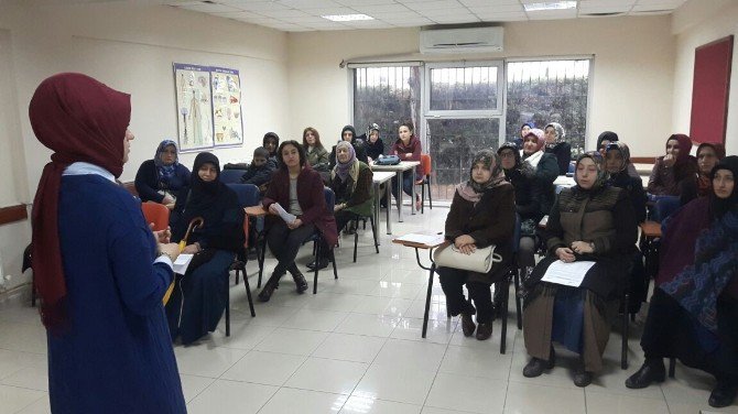 Darıca’da Ailelere Veli Toplantılı Destek