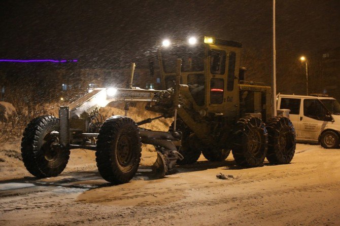 Edirne’de Tuzlama Çalışmaları Gece Boyunca Devam Etti