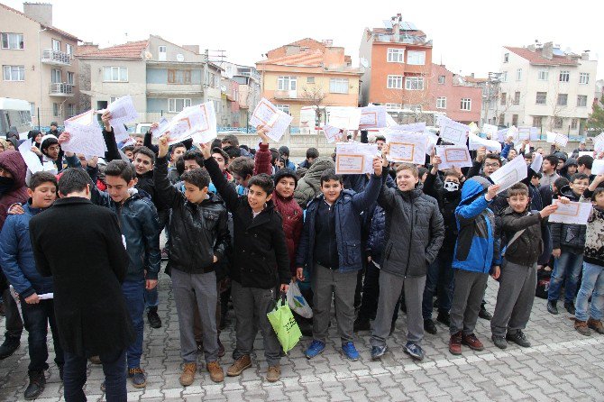 Kütahya’da 93 Bin 387 Öğrenci Karne Aldı