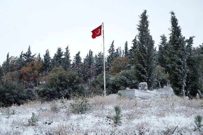 Lapseki Beyazlara Büründü