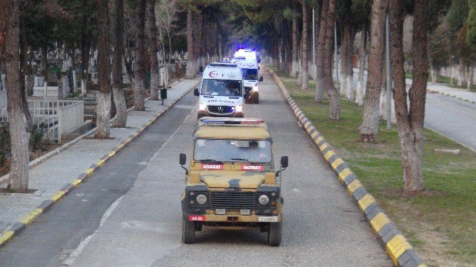 Şehit Askerlerin Türk Bayrağına Sarılı Cenazeleri Adli Tıp’a Getirildi