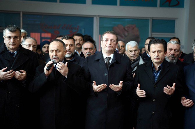 Tuzla Belediyesinden Halep’e 6 Tır Yardım Malzemesi Gönderdi