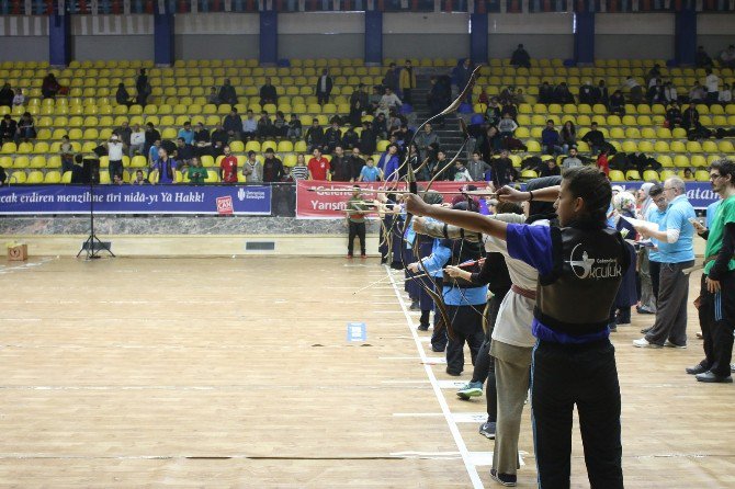 Kağıtsporlu Okçular İstanbul’da Yarıştı