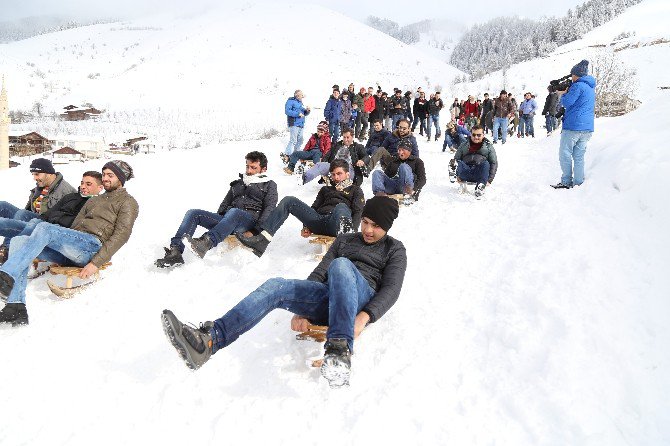 Artvin Ardanuç’ta Kar Şenliği