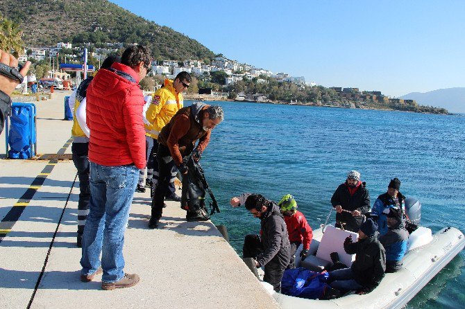 Tekneleri Batarken Sosyal Medyadan Canlı Yayın Yaptılar