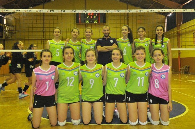 Nilüferli Küçük Voleybolculardan İkinci Galibiyet