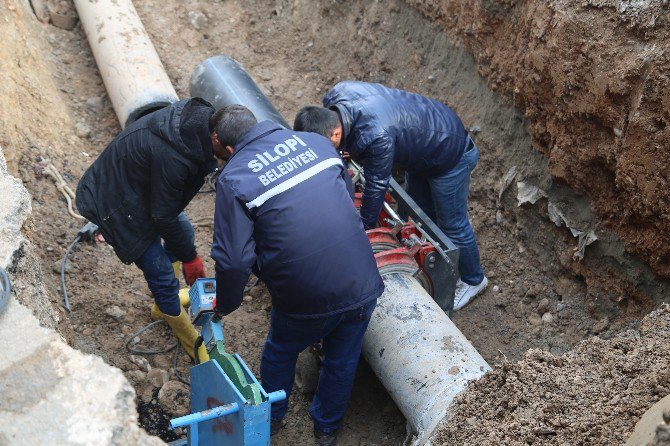 Silopi’ye Yeni Su Boruları Döşendi