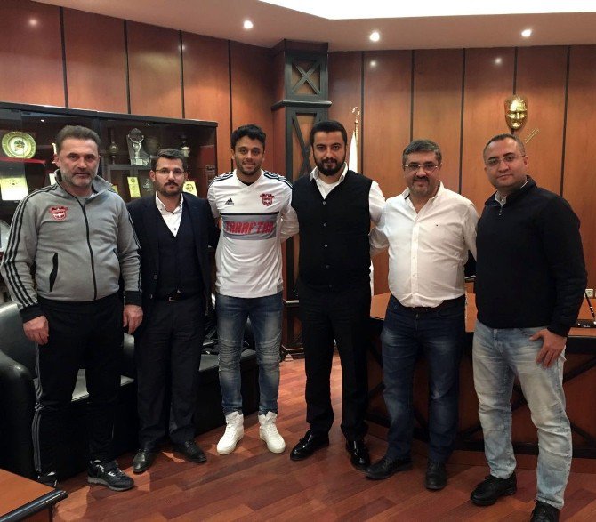 Gaziantepspor’dan Orta Sahaya Takviye