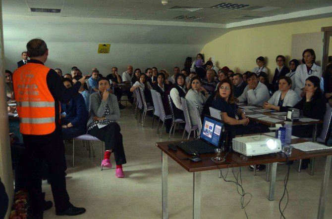 Hastane Personeline Afet Bilinci Eğitimi