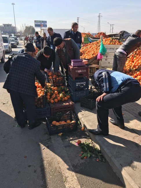 Birecik’te Kaldırım İşgaline Geçit Yok