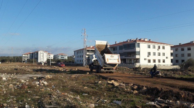 Ayvalık’ta Yol Onarım Çalışmaları Hızlandı