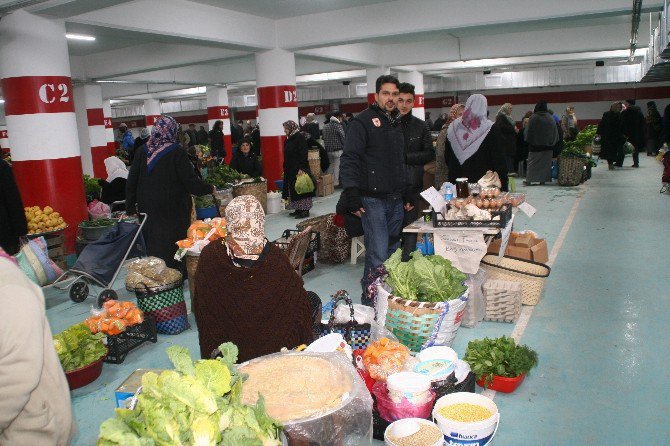 Devrek’te Köylü Pazarı Yeni Yerine Taşındı