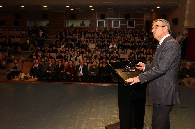 Başkan Köşker’den Danışma Toplantısında Hizmet Sunumu