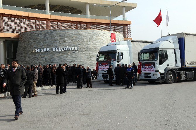 Akhisar’dan Halep’e Tonlarca Zeytin Ve Zeytinyağı