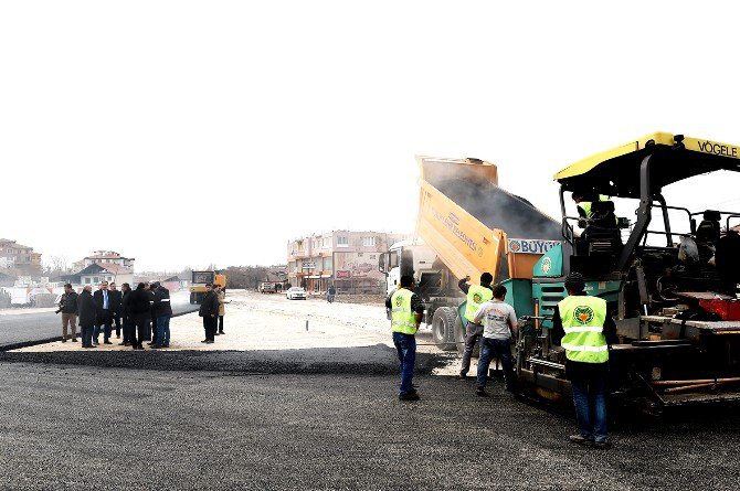 Çarmuzu’da Kavşak Düzenleme Çalışmaları Başladı