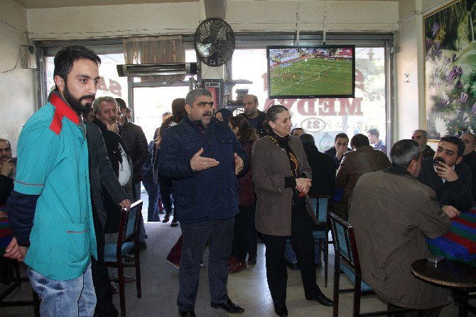 Bağlar Belediyesi Yöneticileri Esnafı Ziyaret Etti