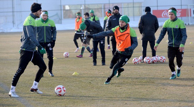 Konyaspor’da Hazırlıklar Başladı