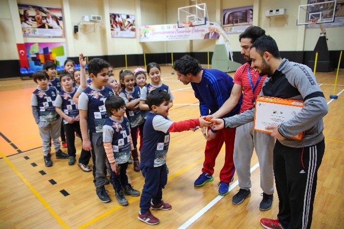 Şehitkamil’de Miniklerin Tatil Keyfi Başladı