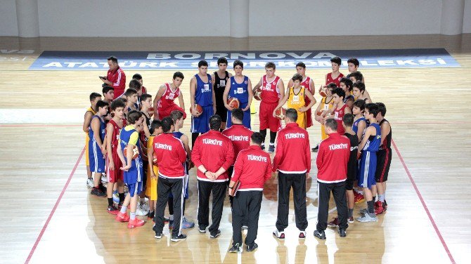 Geleceğin Yıldızları Bornova’da Seçildi